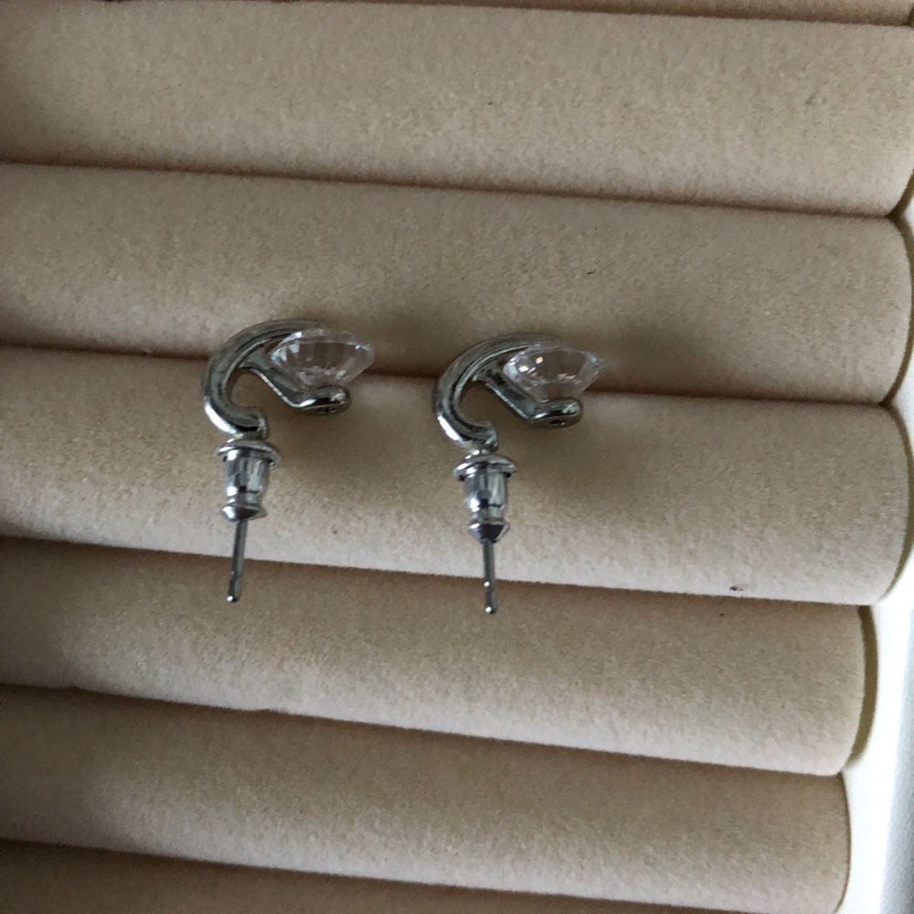 Givenchy Earring - Picture 3 of 3